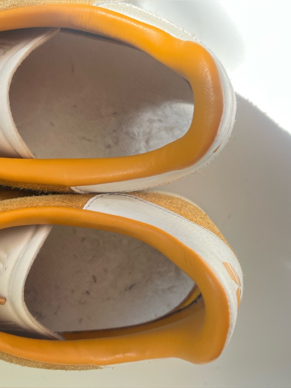 Adidas gazelle men’s sneakers collegiate gold size 10.5 CQ2801 2017 Need Clean - Picture 12 of 13